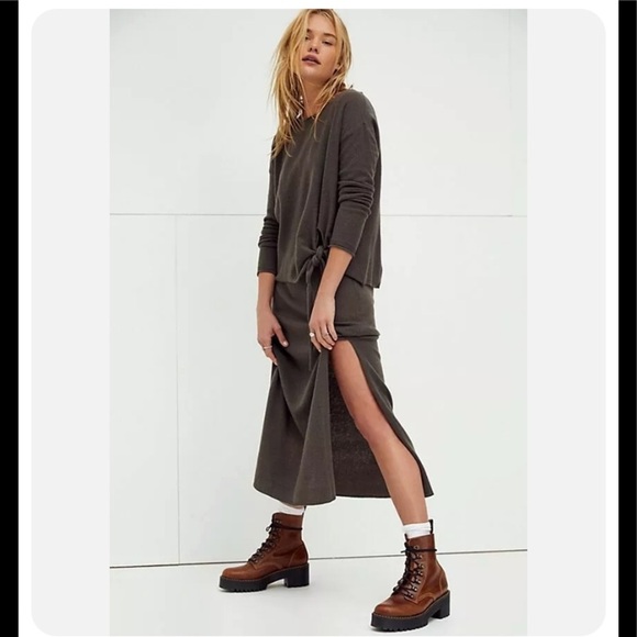 NWT Free People Beach Luxe Dahlia Sweater Pine size Small